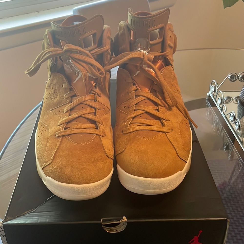 Men Jordan's